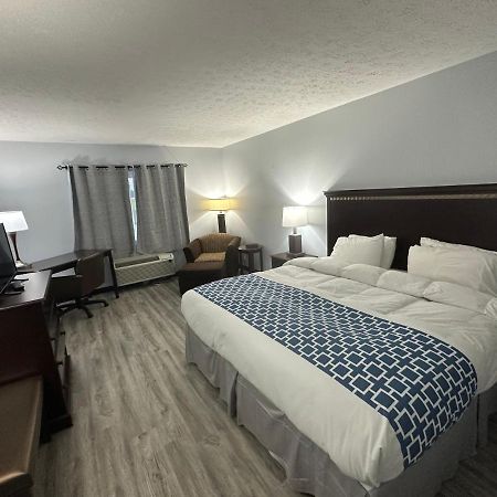 I65 Studio Suites Scottsburg Eksteriør billede