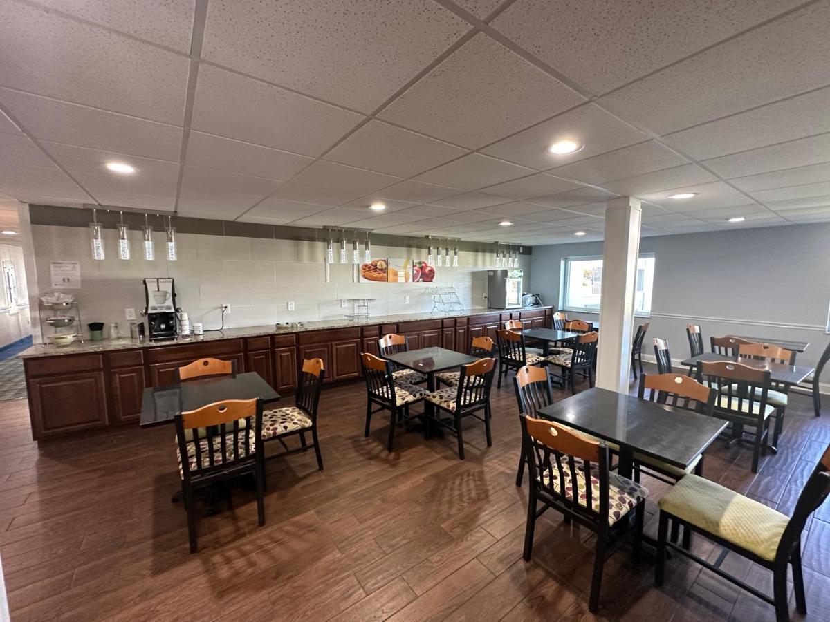 I65 Studio Suites Scottsburg Eksteriør billede